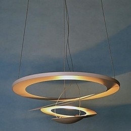 Moderne, Samtidskunstnerisk Metallpendellampe