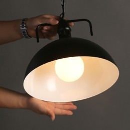 Nordisk-Amerikansk Landlig Industriell Halvsirkelformet Smijernslampe Med Ett Hode