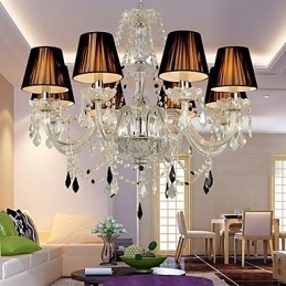 Elegant Krystalllysekrone Med 8 Lys