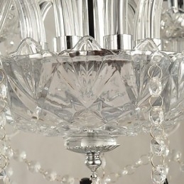 Elegant Krystalllysekrone Med 8 Lys
